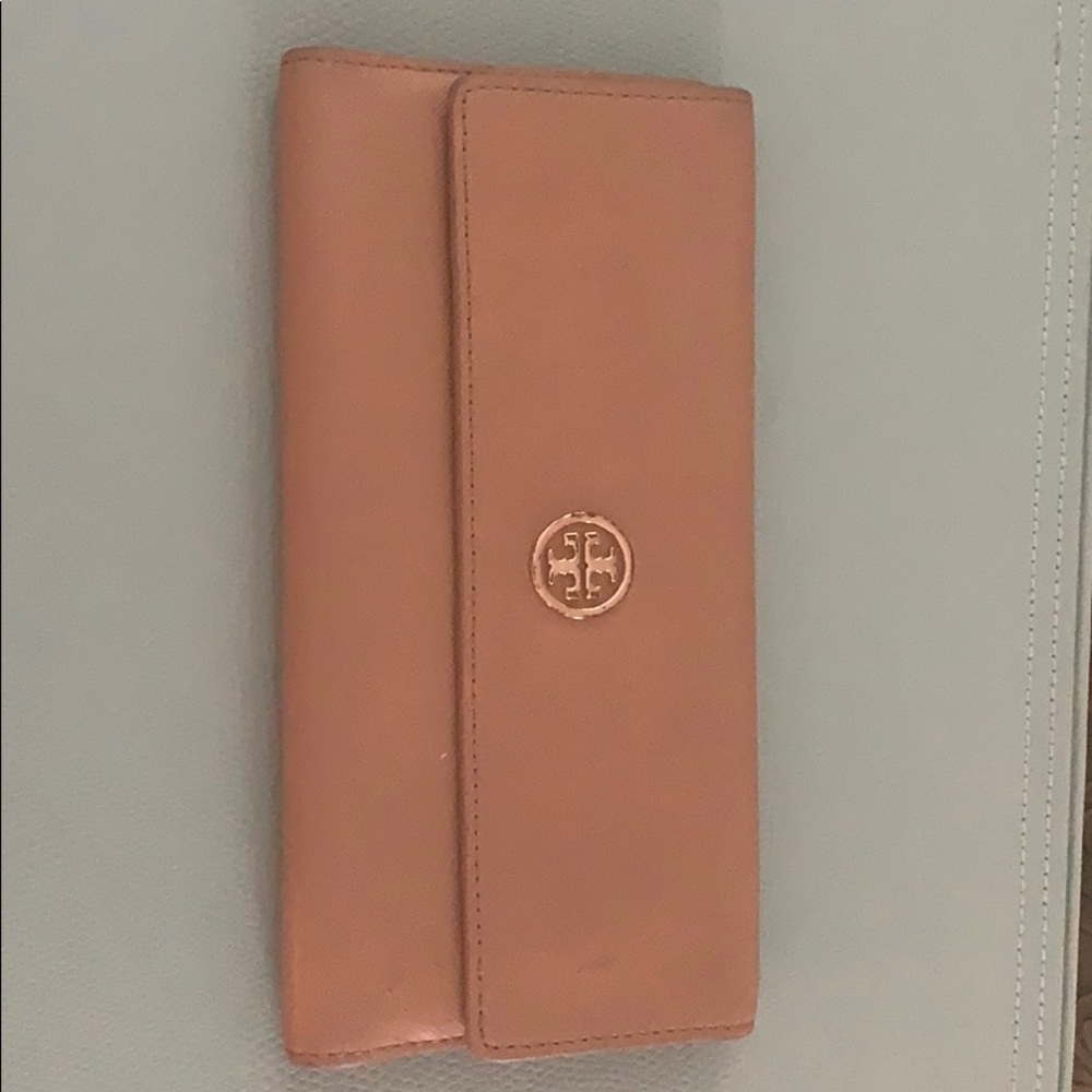 Tory Burch wallet